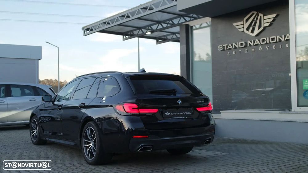 BMW 520 d Pack Desportivo M Auto - 10
