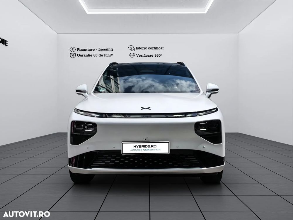 Xpeng G9 - 3