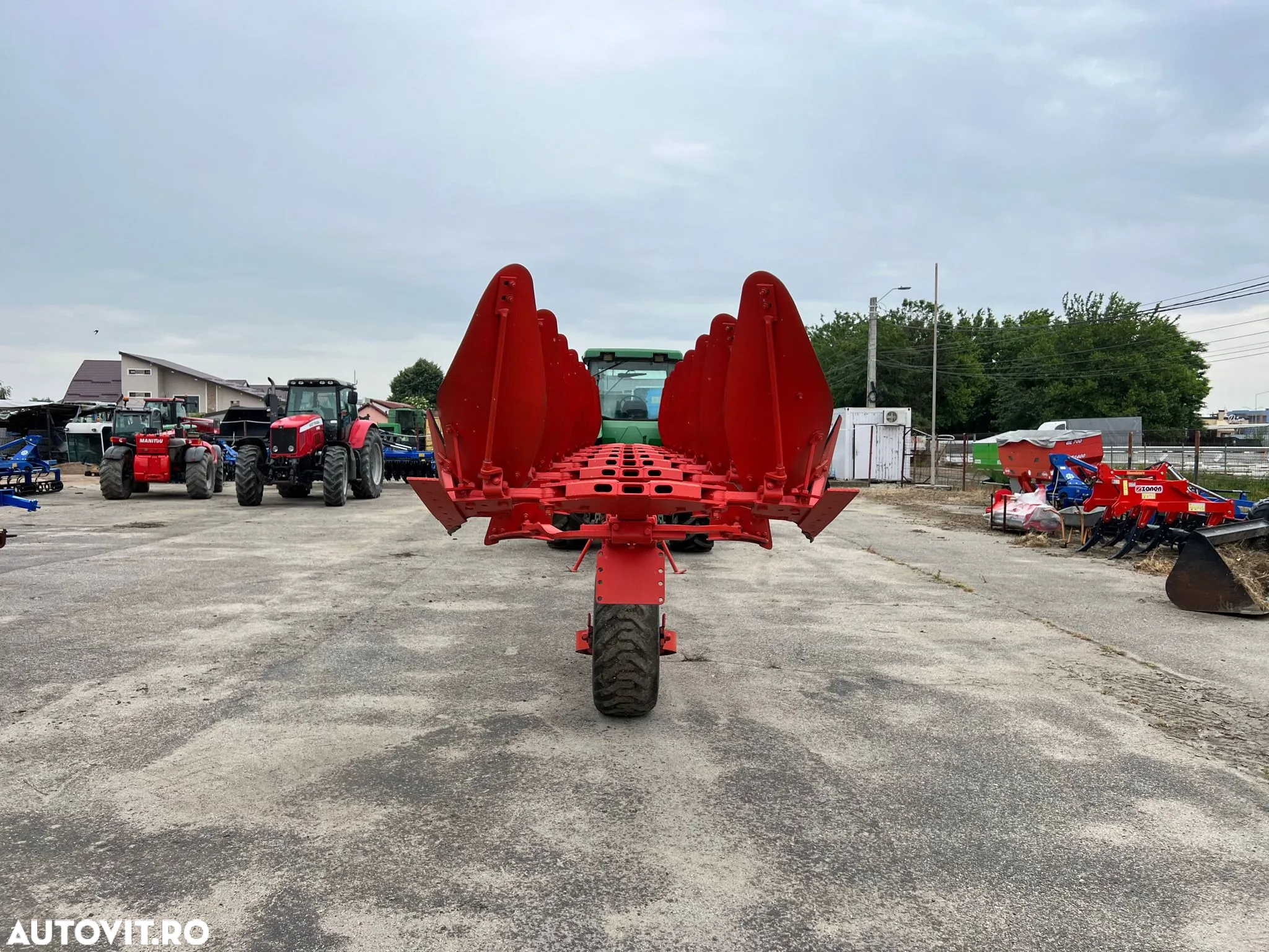 Kuhn S.P. LEADER, 6+1+1 Brazde - 3
