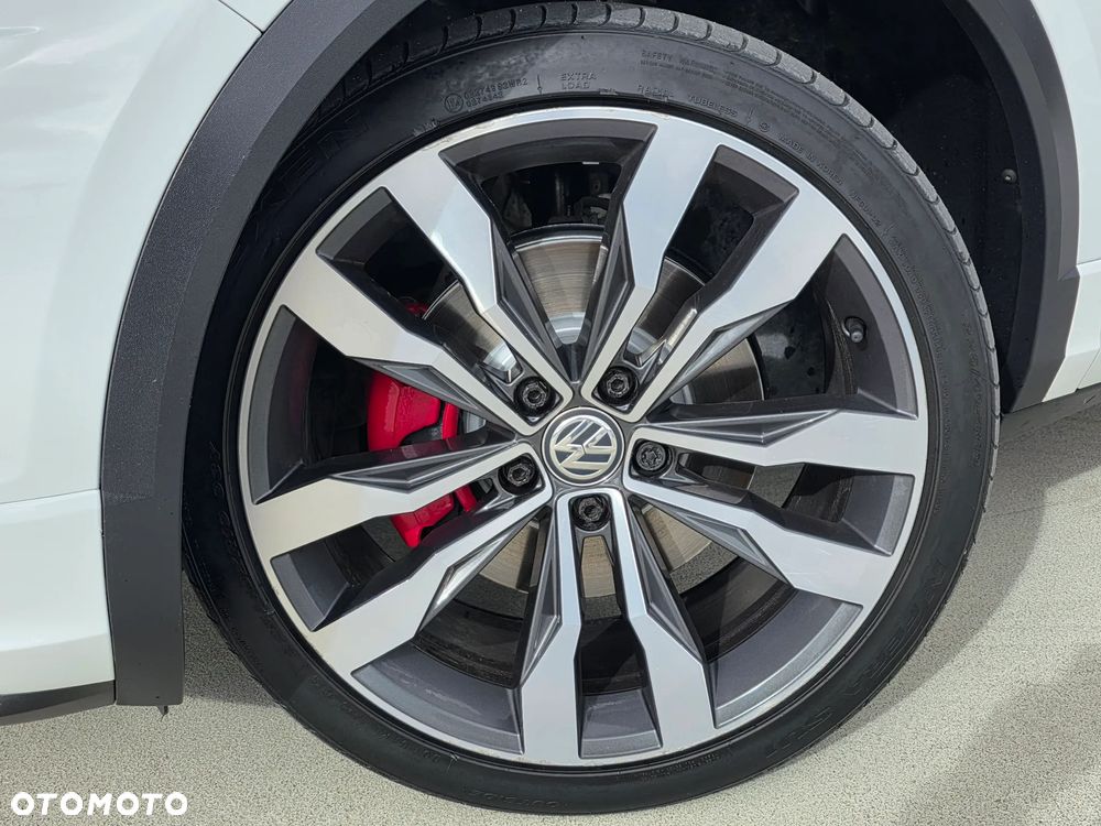 Volkswagen T-Roc 2.0 TSI OPF 4MOTION DSG R-Line - 2