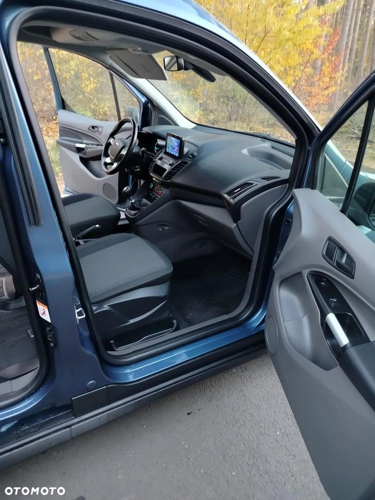 Ford Transit Connect - 14