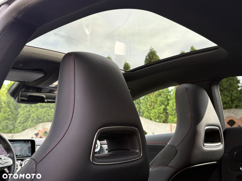 Mercedes-Benz CLA 250 4Matic 8G-DCT Edition AMG Line - 31
