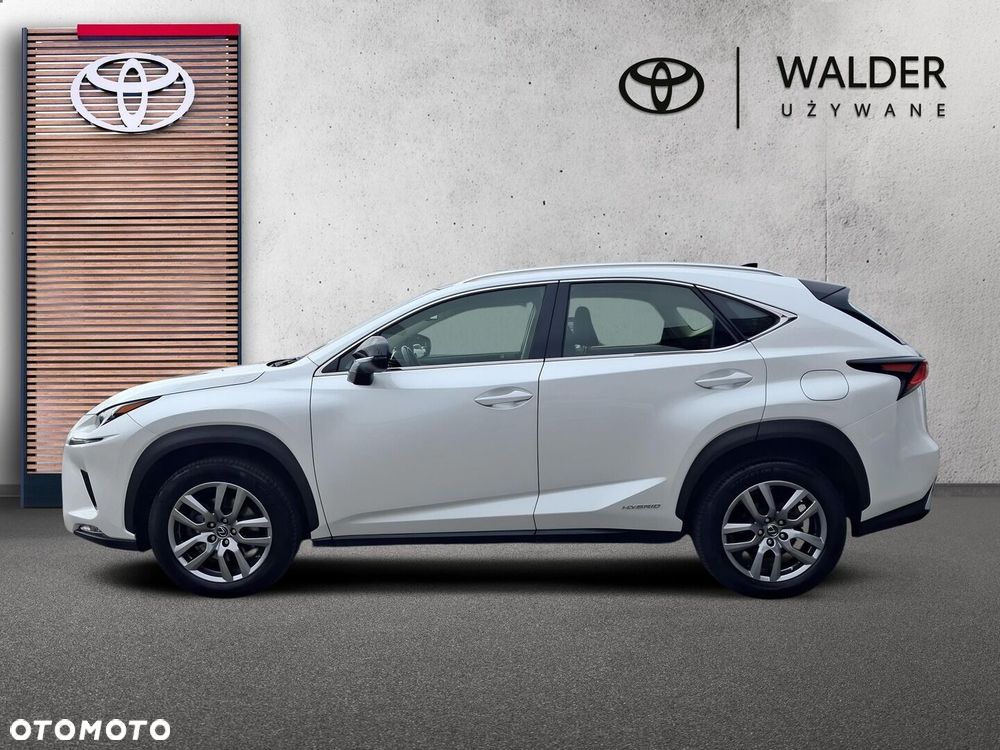 Lexus NX 300h Business Edition AWD - 2