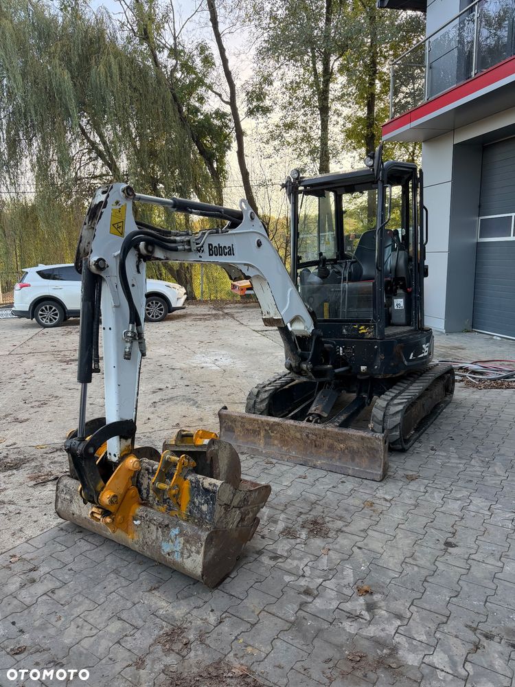 Bobcat E26 - 5