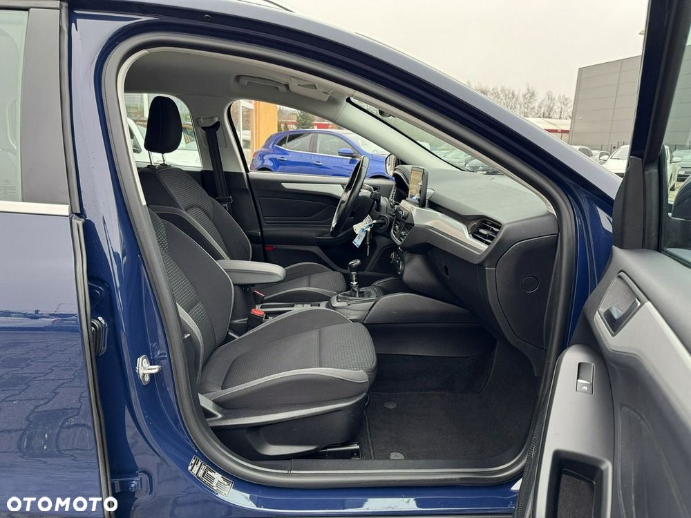 Ford Focus - 24