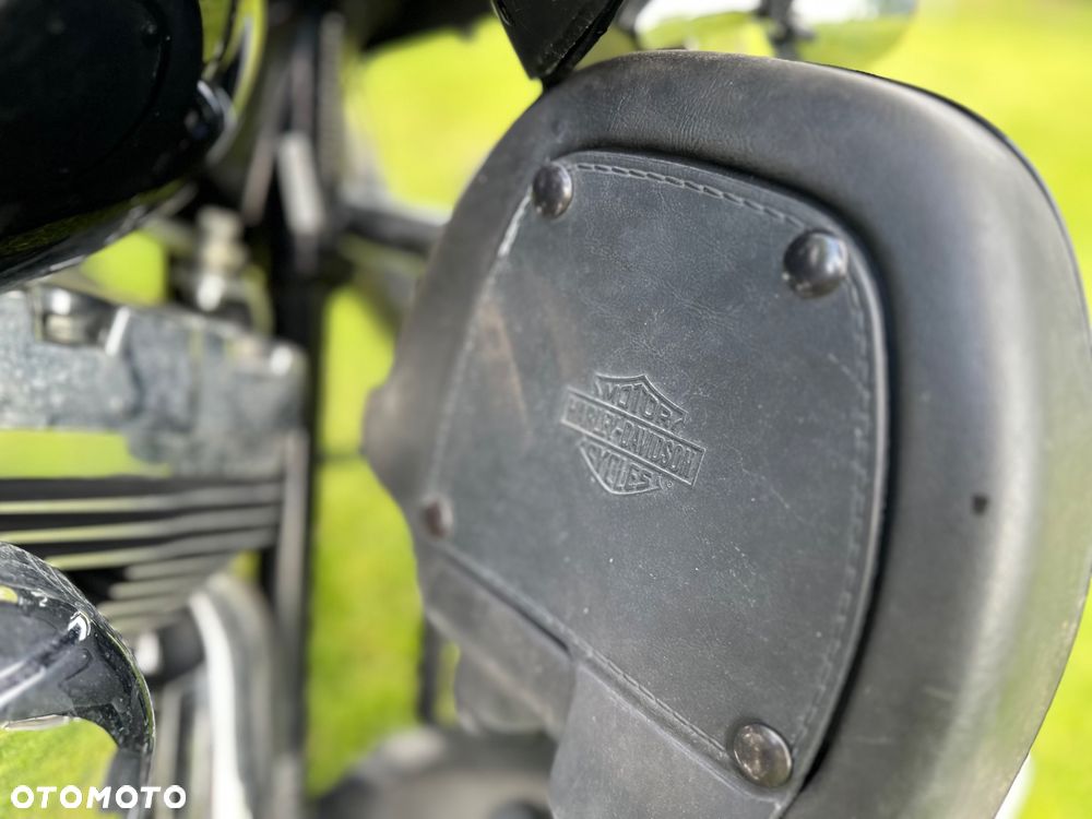 Harley-Davidson Touring Road Glide - 36