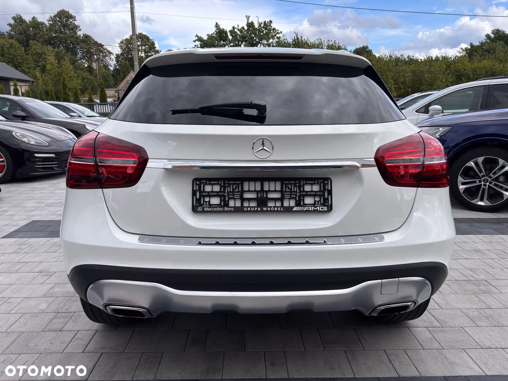 Mercedes-Benz GLA 250 4Matic 8G-DCT Edition 1 - 8