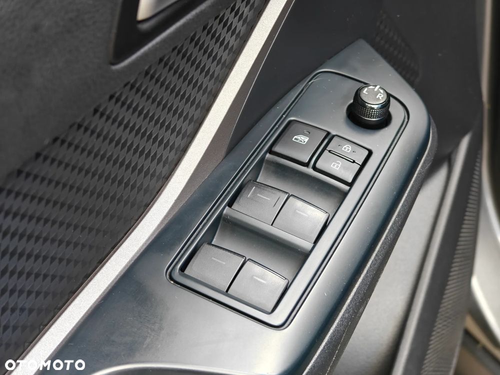 Toyota C-HR 1.8 Hybrid Comfort - 18