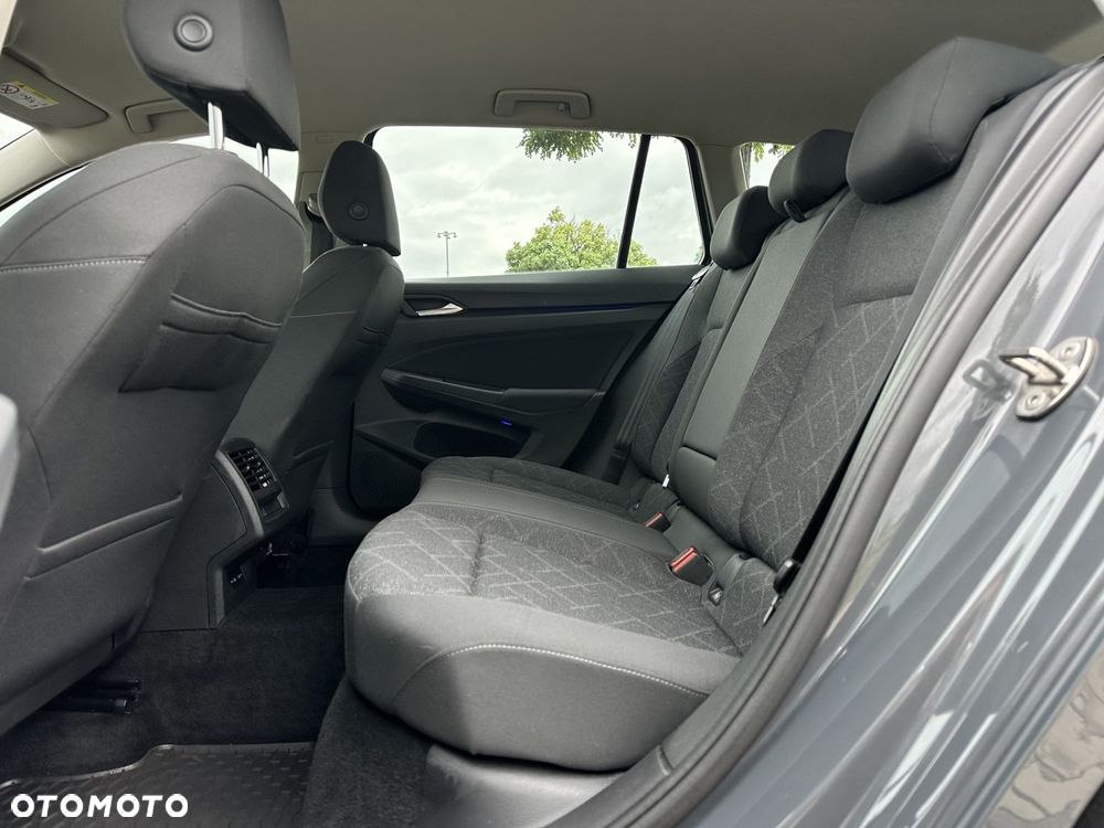 Volkswagen Golf 2.0 TDI Life - 16