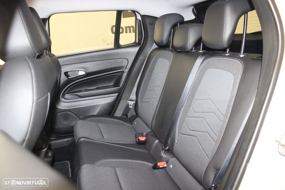 Jeep Avenger 54 kWh Summit - 26