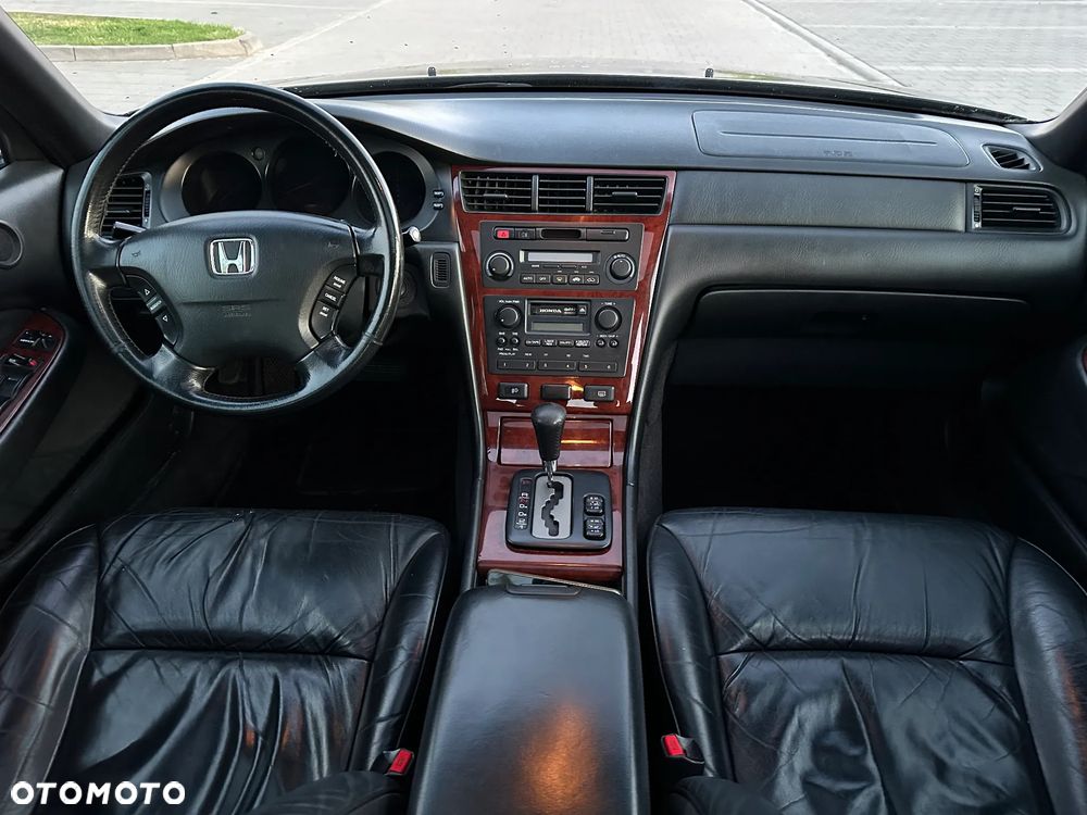 Honda Legend - 11