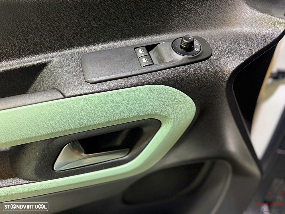 Citroën Berlingo 1.2 PureTech M Feel - 18