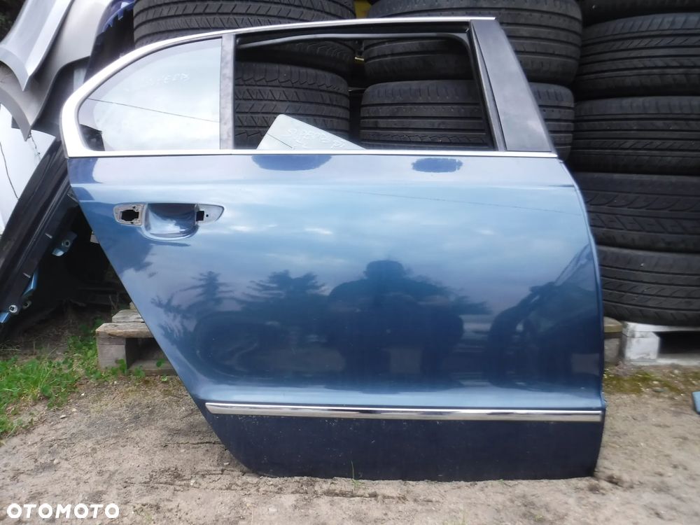 Skoda Superb II 2 LIFT FL 12-15 LW5Q F0F0 sedan liftback drzwi tyl lewe prawe HB szyba - 4