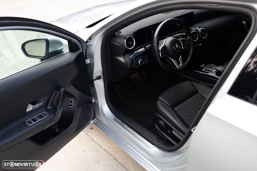 Mercedes-Benz A 250 e Progressive - 38