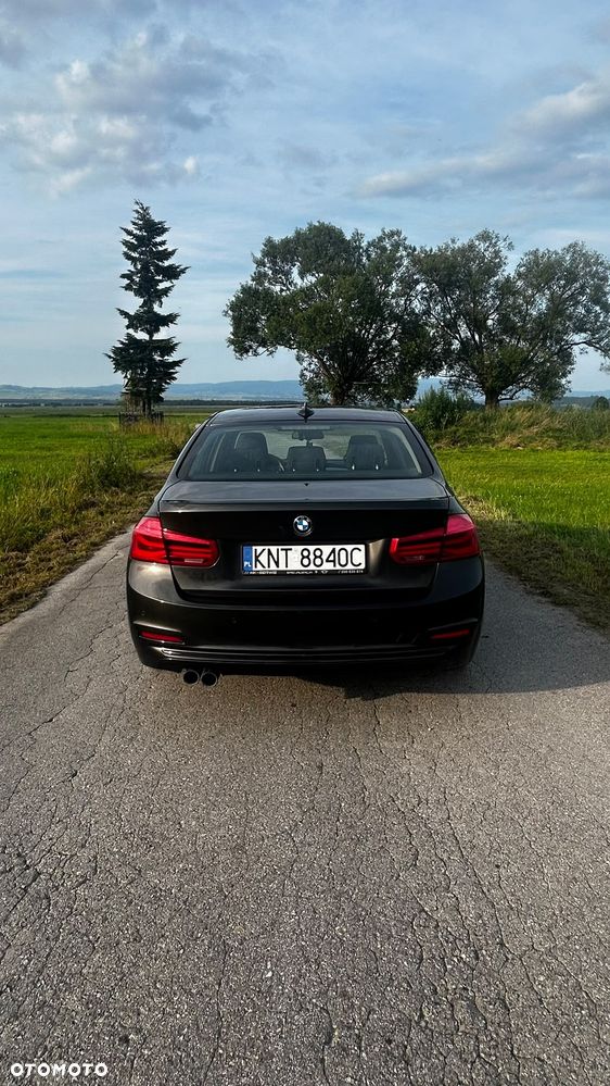 BMW Seria 3 320d xDrive - 5