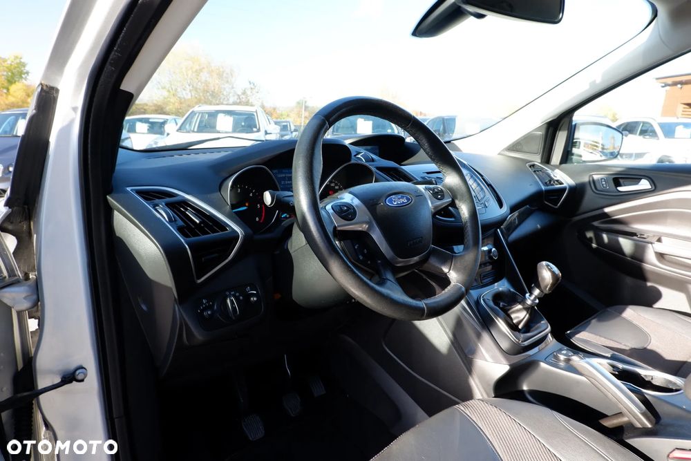 Ford Kuga 2.0 TDCi 4WD Titanium - 23