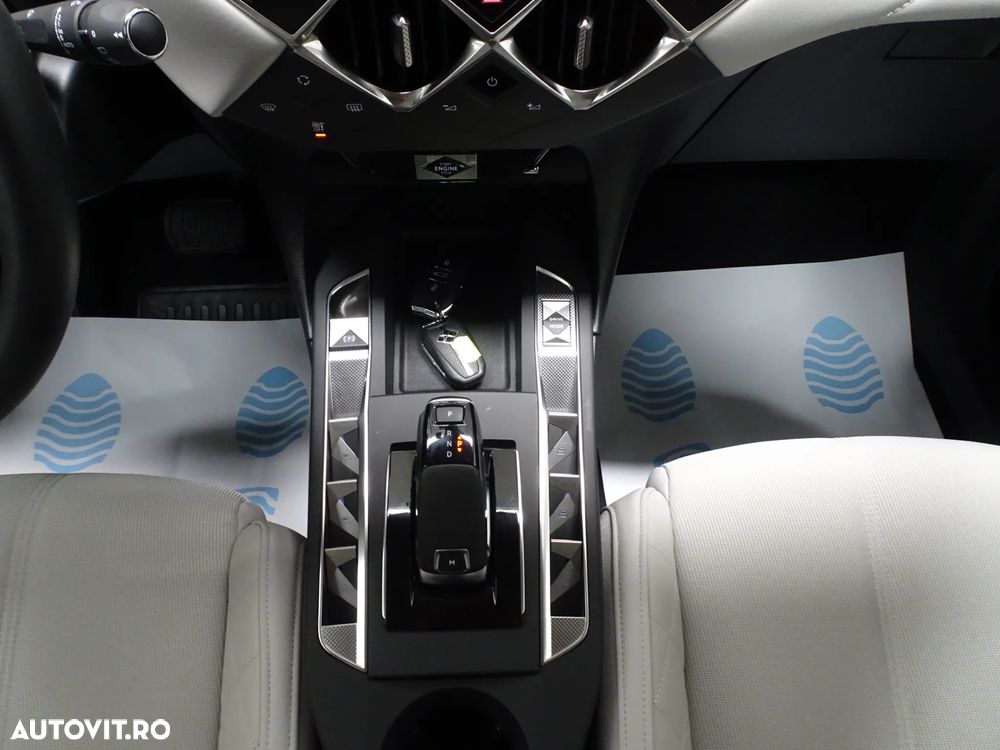 DS Automobiles DS 3 Crossback DS3 1.2 PureTech 130 S&S EAT8 Grand Chic - 19