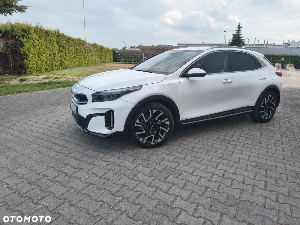 Kia XCeed 1.5 T-GDI Business Line DCT - 3