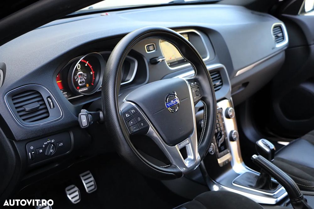 Volvo V40 - 17
