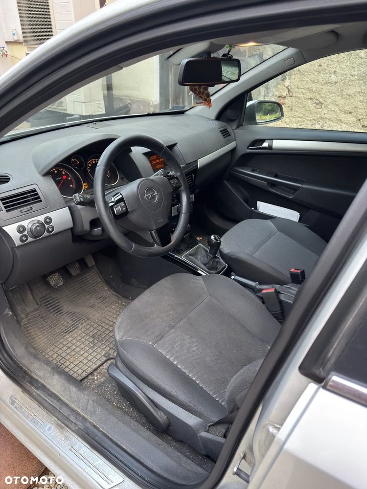 Opel Astra 1.3 CDTI 111 - 5