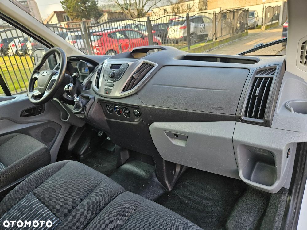 Ford transit - 13