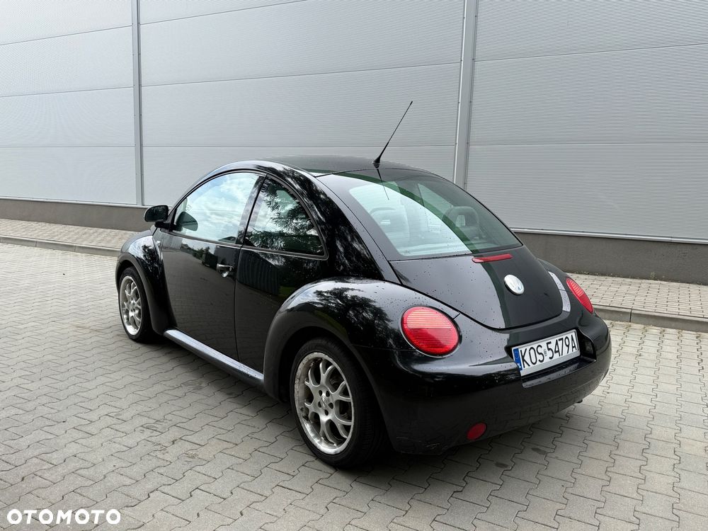Volkswagen New Beetle - 7