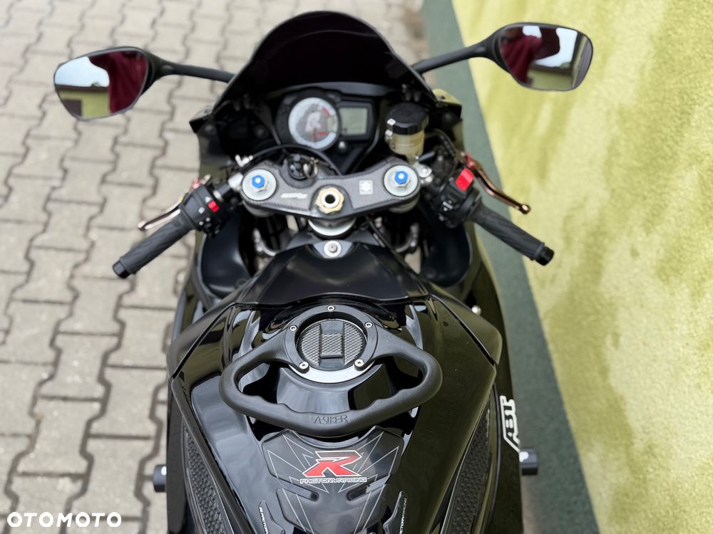 Suzuki GSX-R - 36