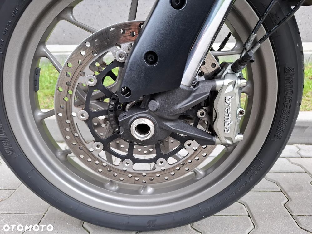 Ducati Multistrada - 12