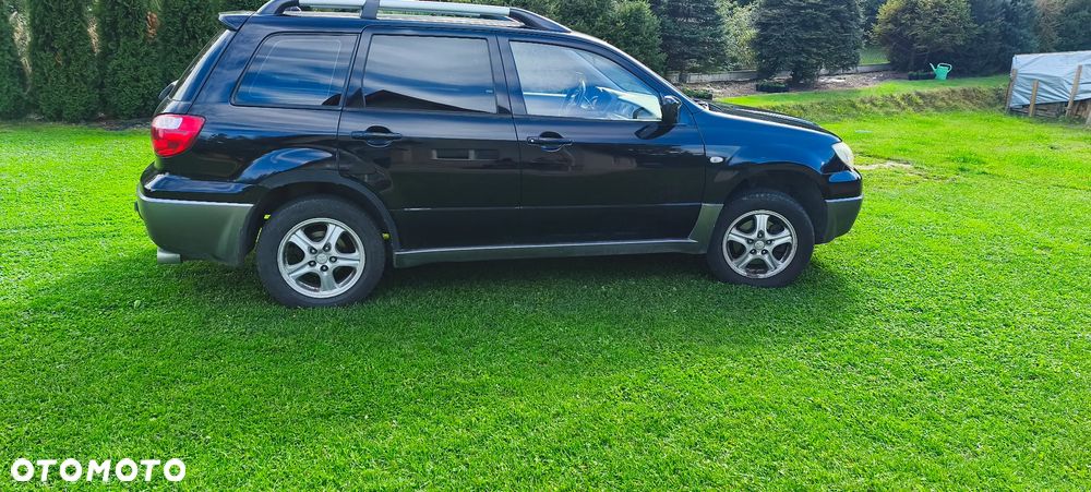 Mitsubishi Outlander 2005 photo 5