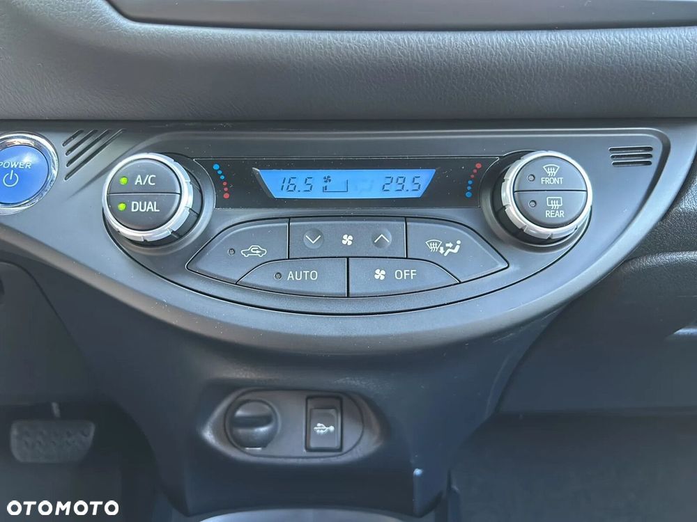 Toyota Yaris - 28