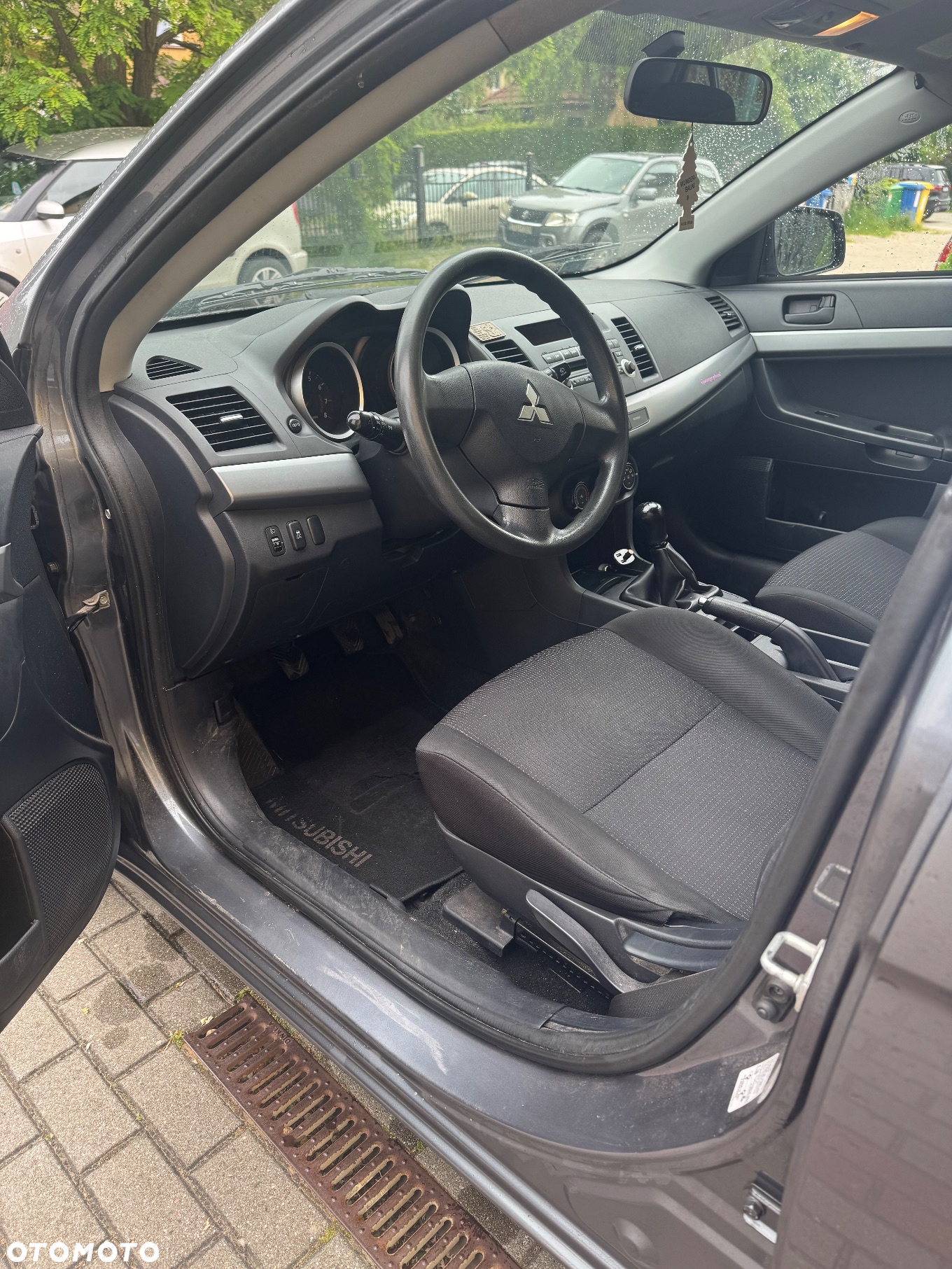 Mitsubishi Lancer 1.8 Inform - 7