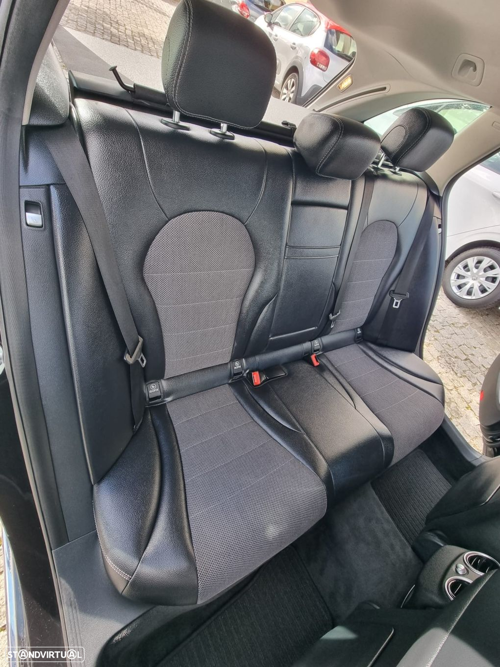 Mercedes-Benz C 200 BlueTEC - 26