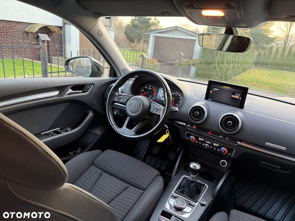 Audi A3 Sportback 1.6 TDI(clean diesel) Ambition - 13