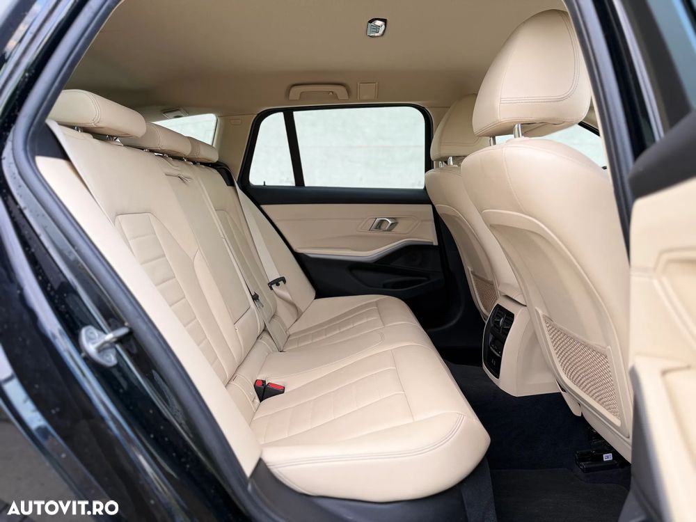 BMW Seria 3 330e Aut. Advantage - 21