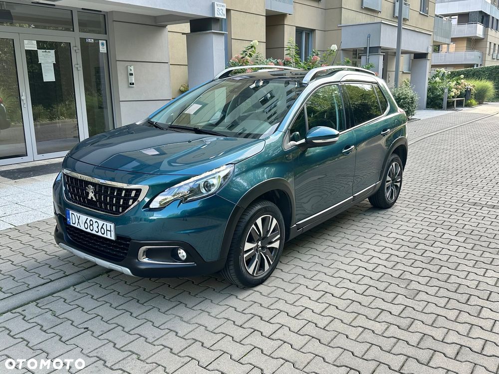 Peugeot 2008 1.2 Pure Tech Allure S&S EAT6 - 3