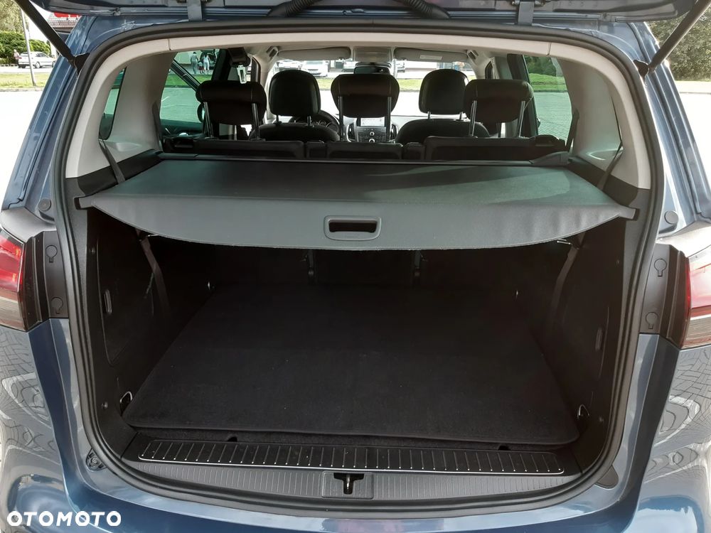 Opel Zafira 1.4 Turbo (ecoFLEX) Start/Stop ON - 16