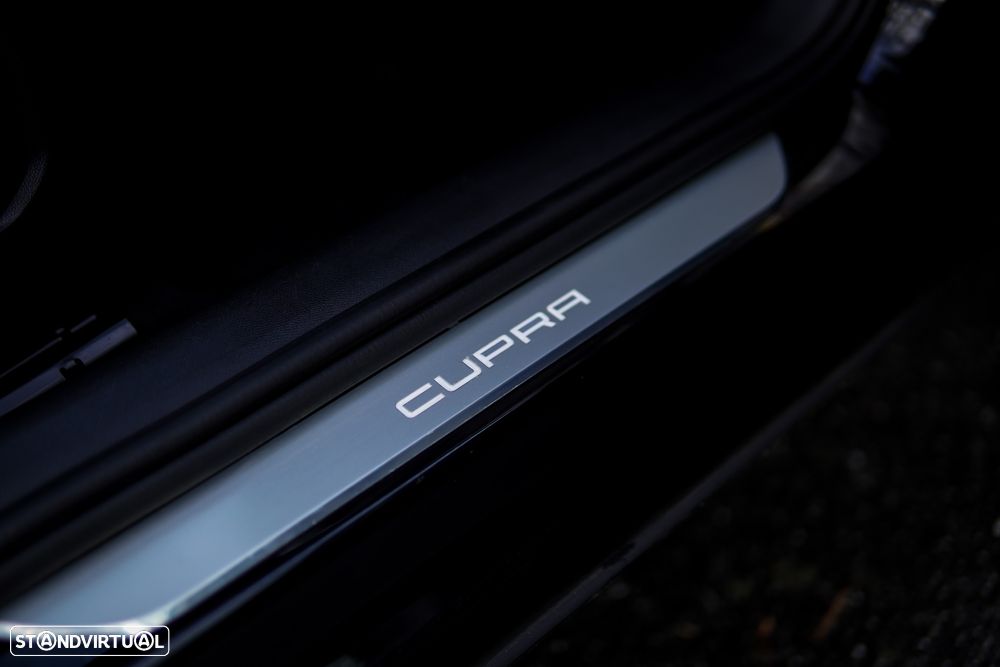 Cupra Formentor 1.4 e-Hybrid DSG - 36