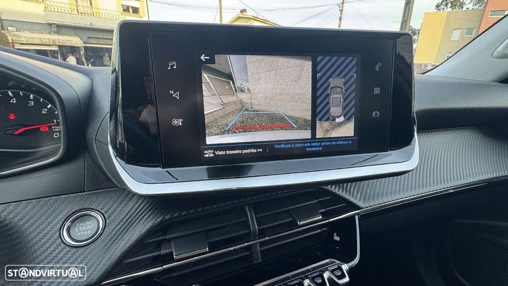 Peugeot 2008 1.5 BlueHDi Allure EAT8 - 20