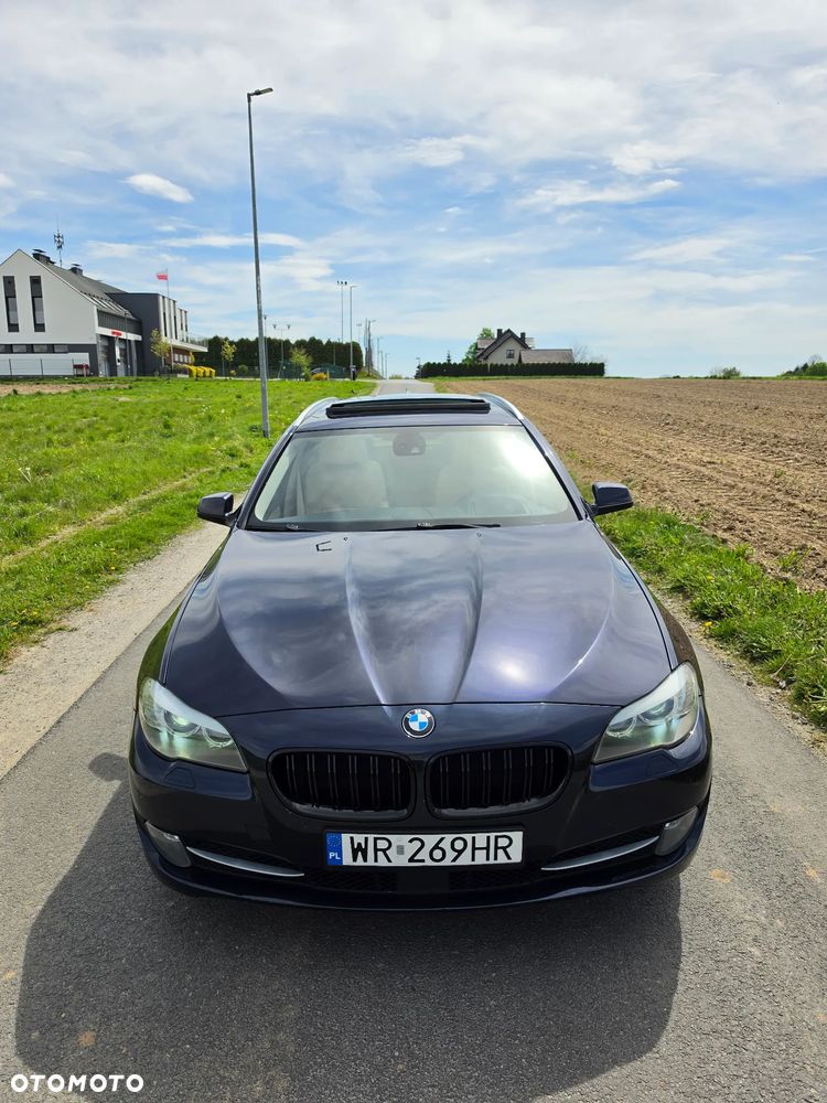 BMW Seria 5 525d xDrive Modern Line - 12