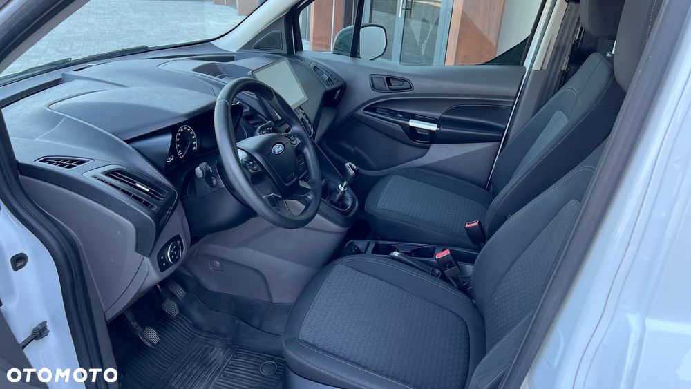 Ford Transit Connect - 14