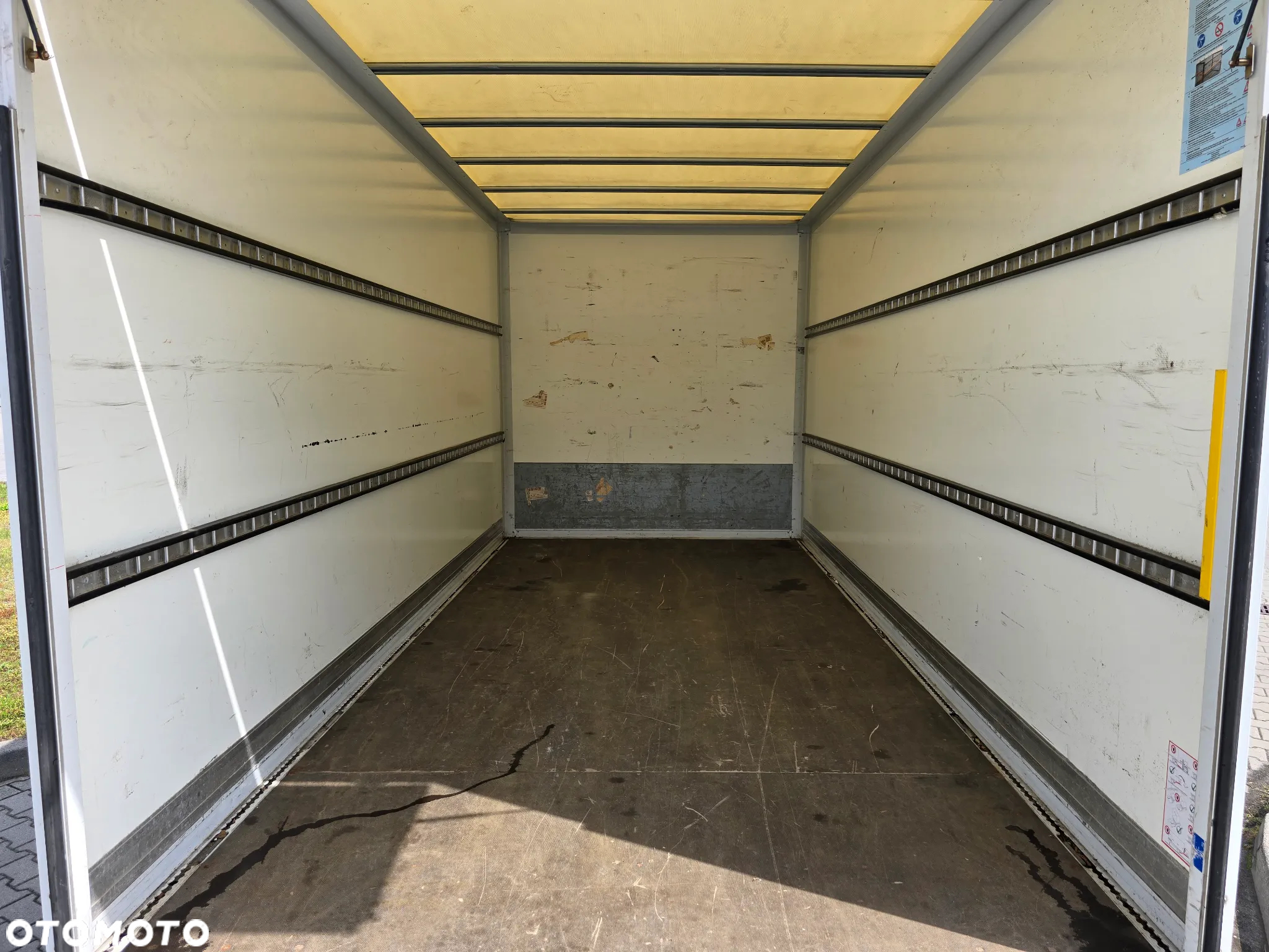 Iveco DAILY 35C16 Kontener - 24