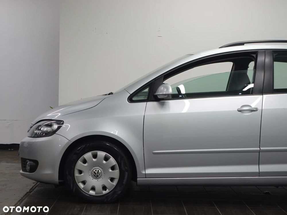 Volkswagen Golf Plus 1.6 Comfortline - 17