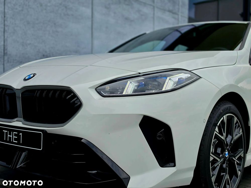 BMW Seria 1 120 mHEV - 14
