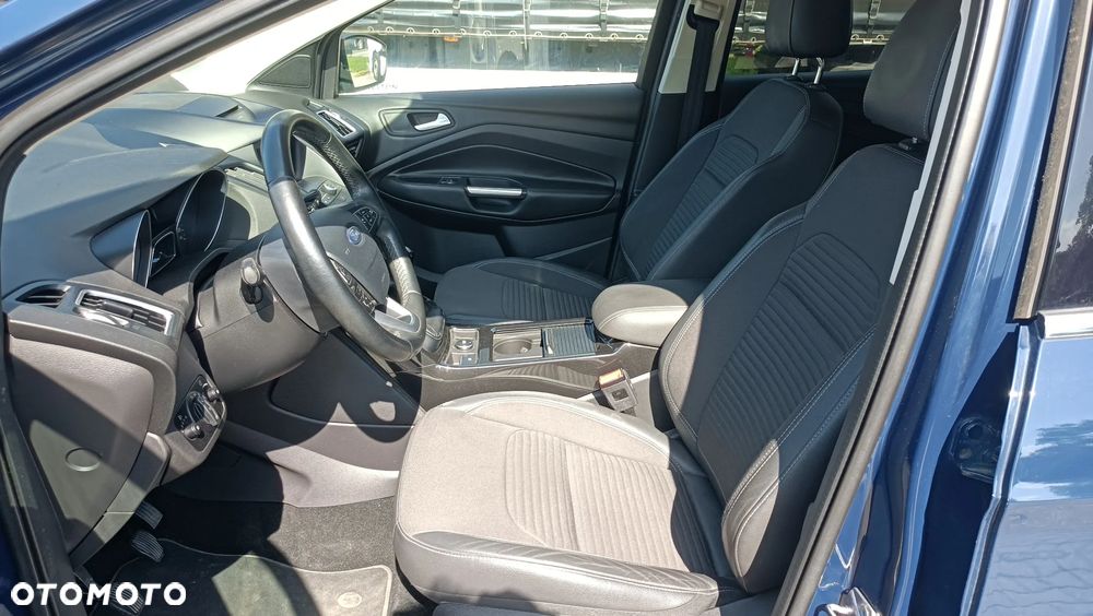 Ford Kuga 2.0 TDCi 2x4 Business Edition - 11