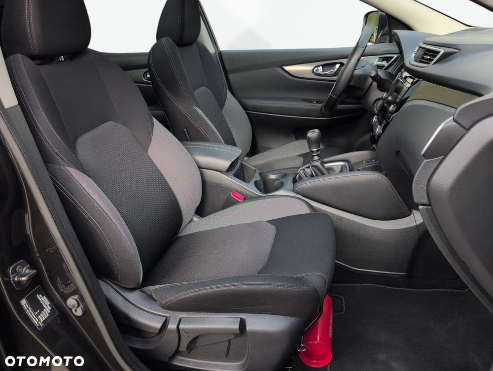 Nissan Qashqai 1.3 DIG-T N-Connecta - 14