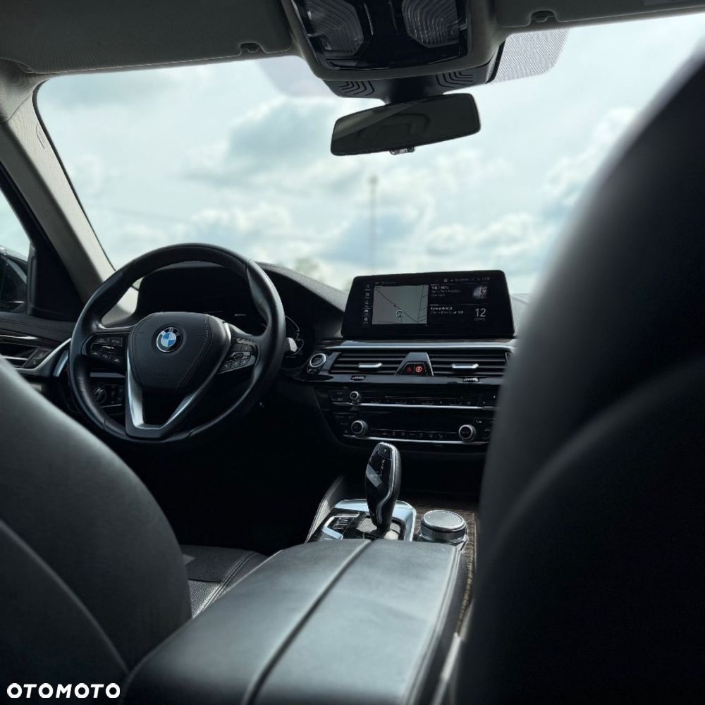BMW Seria 5 - 28