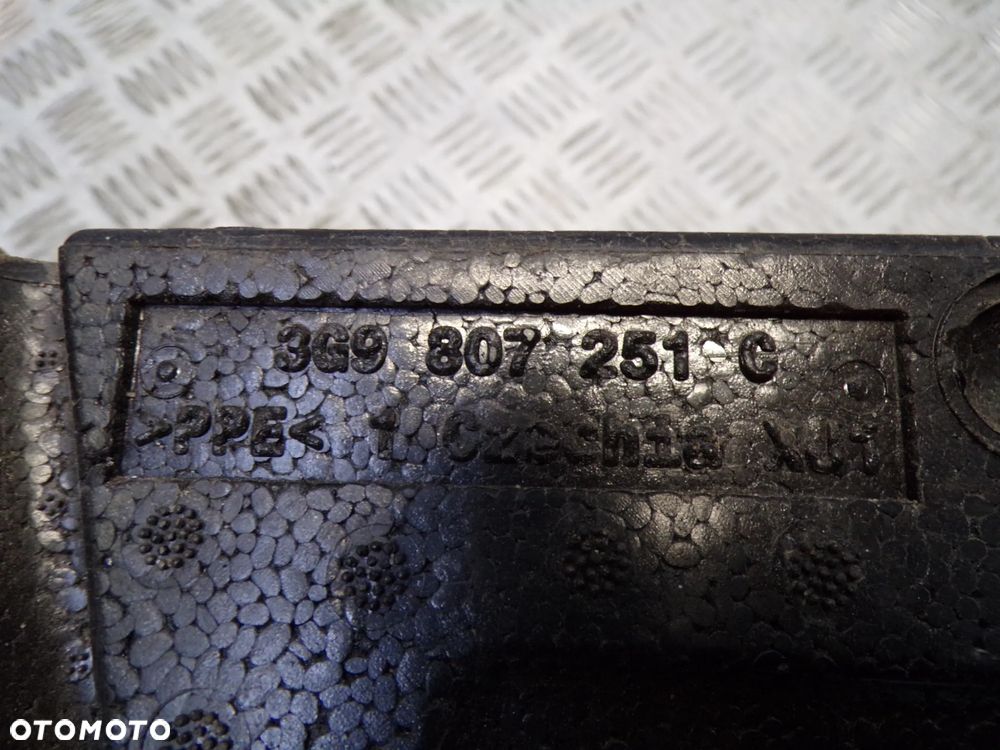 ABSORBER VOLKSWAGEN PASSAT B8 LIFT KOMBI 3G9807251C - 3