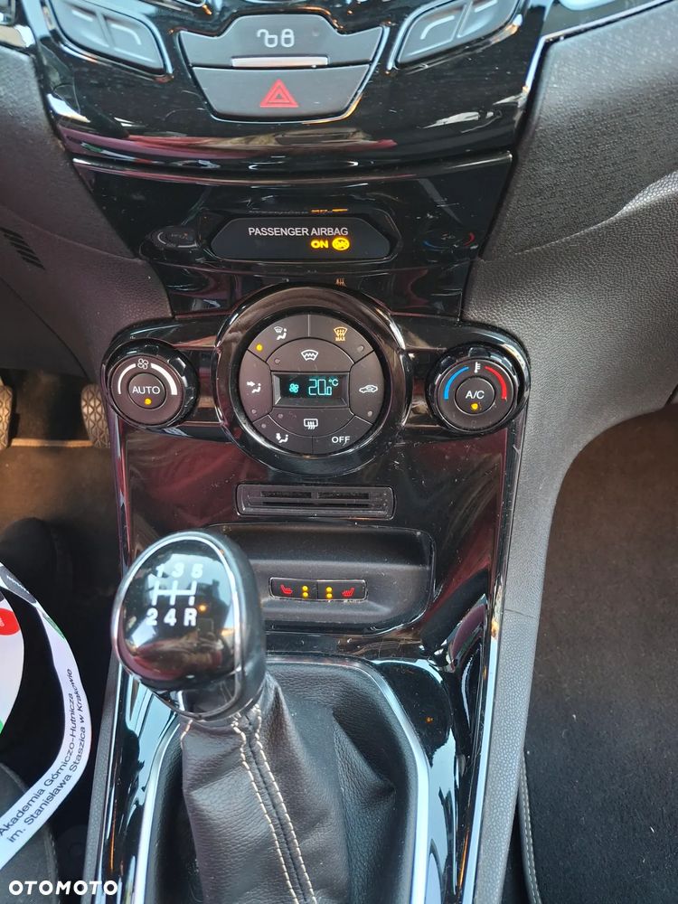 Ford Fiesta 1.0 EcoBoost Platinium X - 9