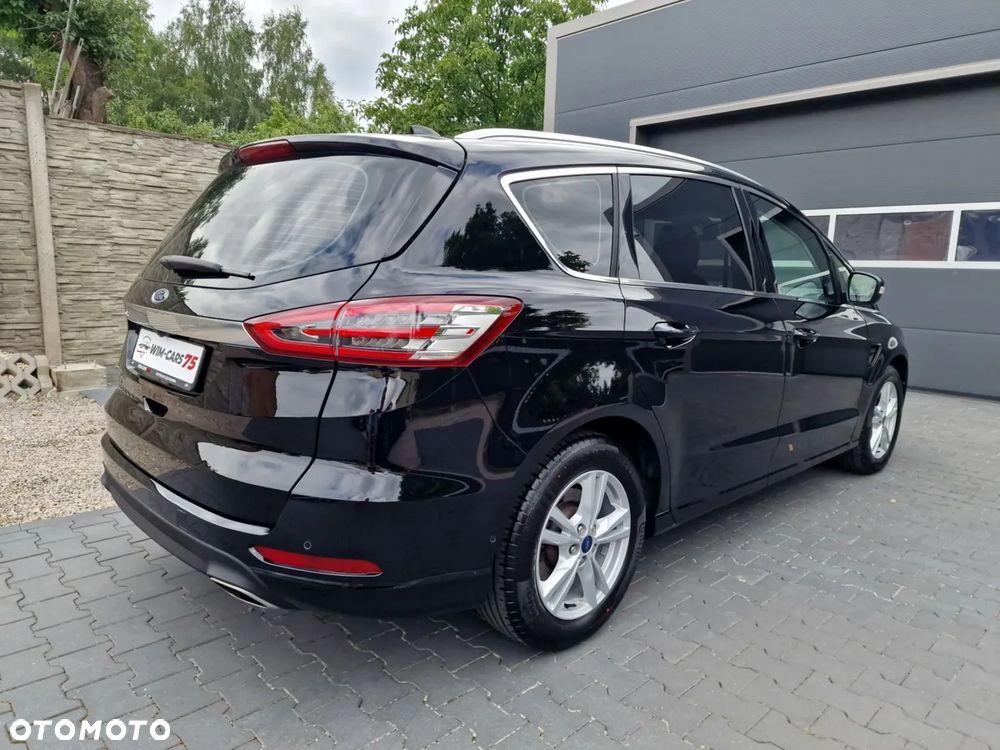 Ford S-Max 2.0 EcoBlue Titanium - 12