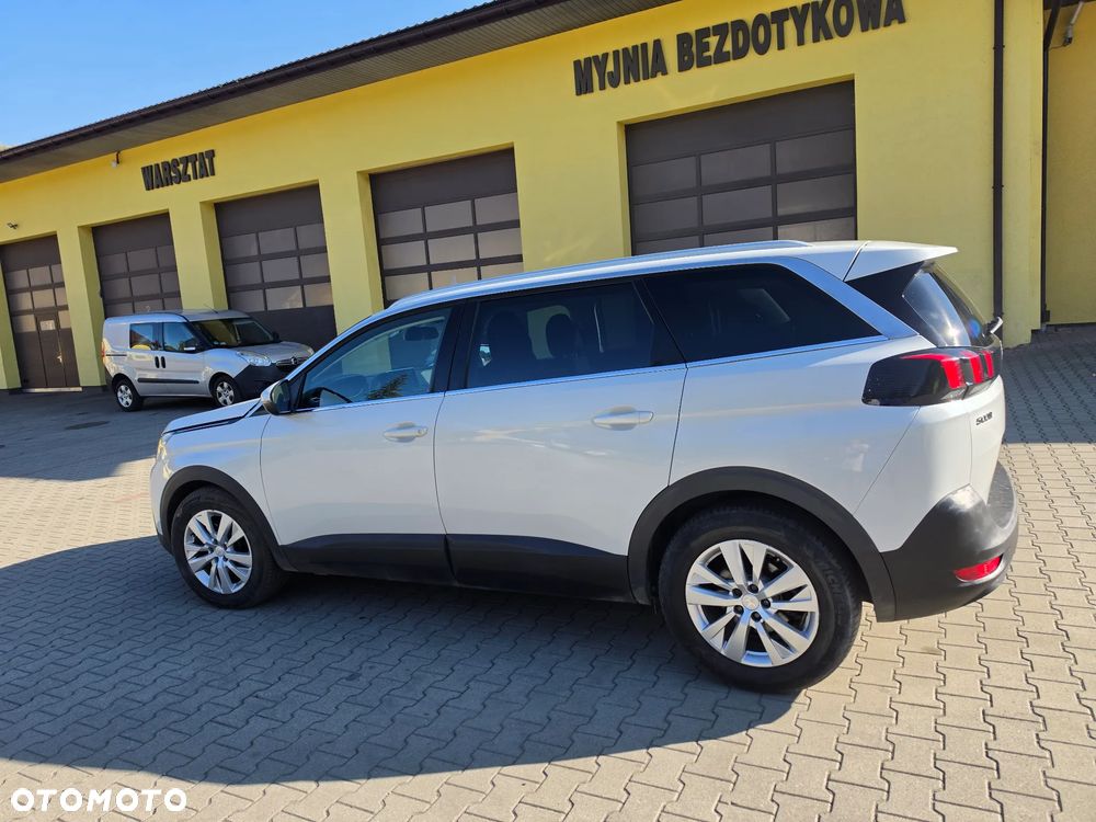 Peugeot 5008 1.6 BlueHDi Style 7os - 30